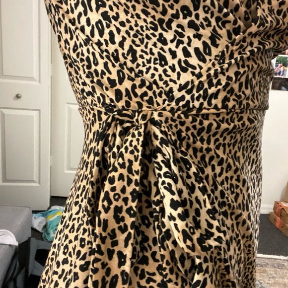 Cheetah Wrap Dress - Picture 3 of 3